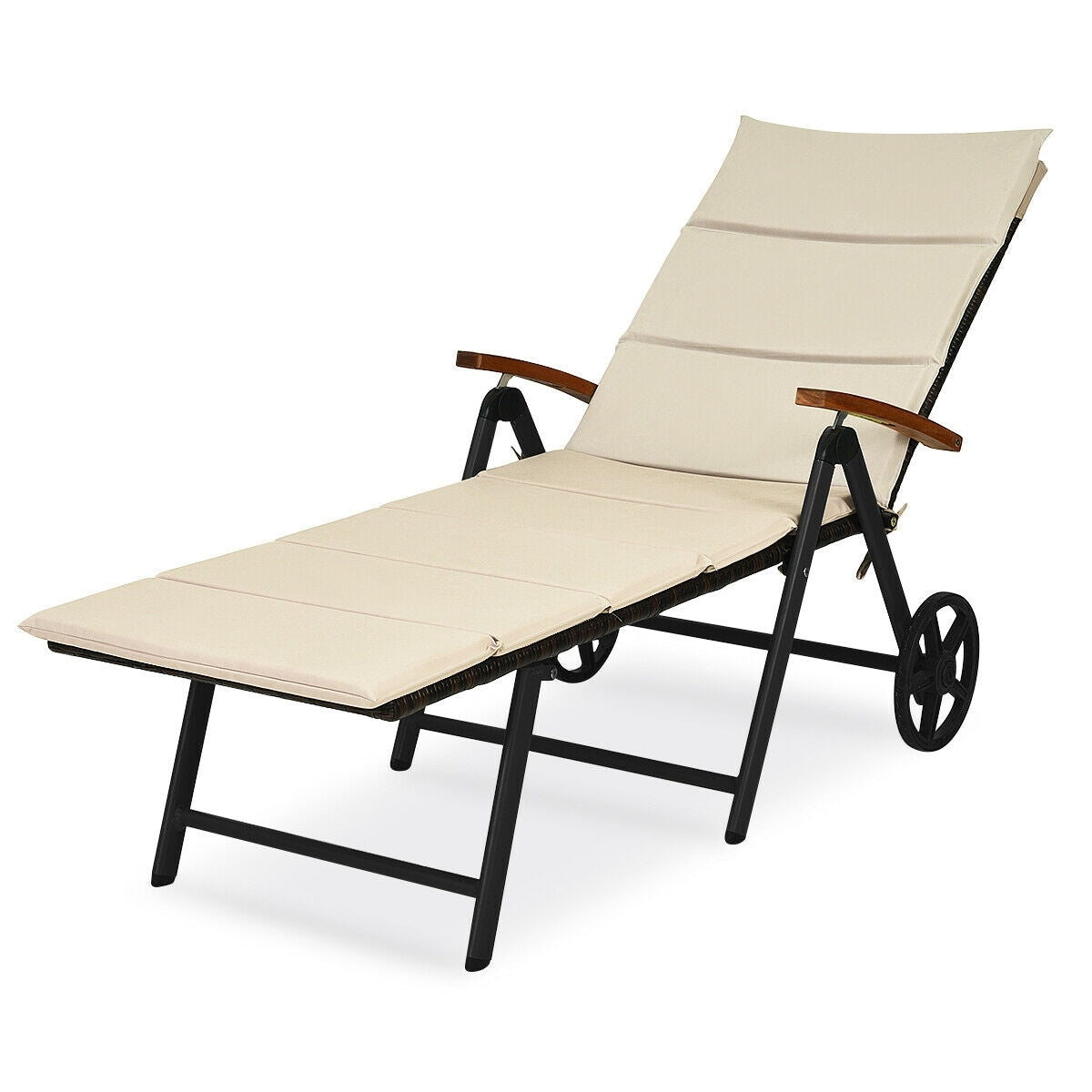 Outdoor Chaise Lounge Chair Rattan Recliner Chair