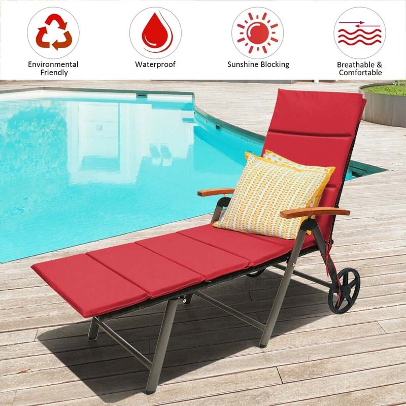 Outdoor Chaise Lounge Chair Rattan Recliner Chair